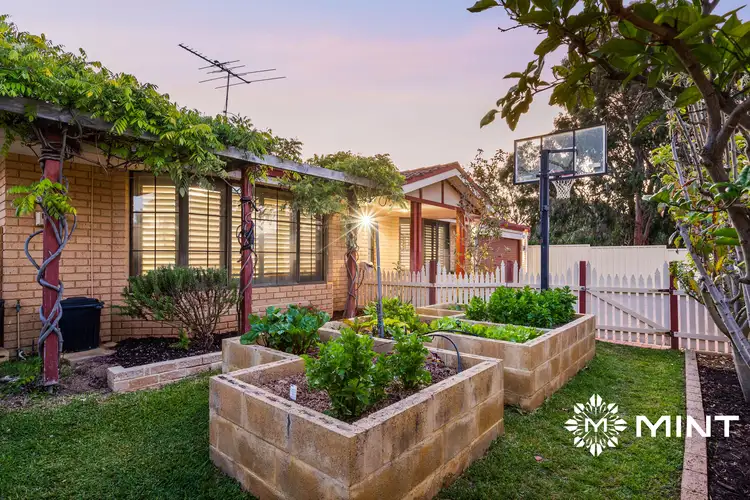 30b Cleopatra Street, Palmyra WA 6157