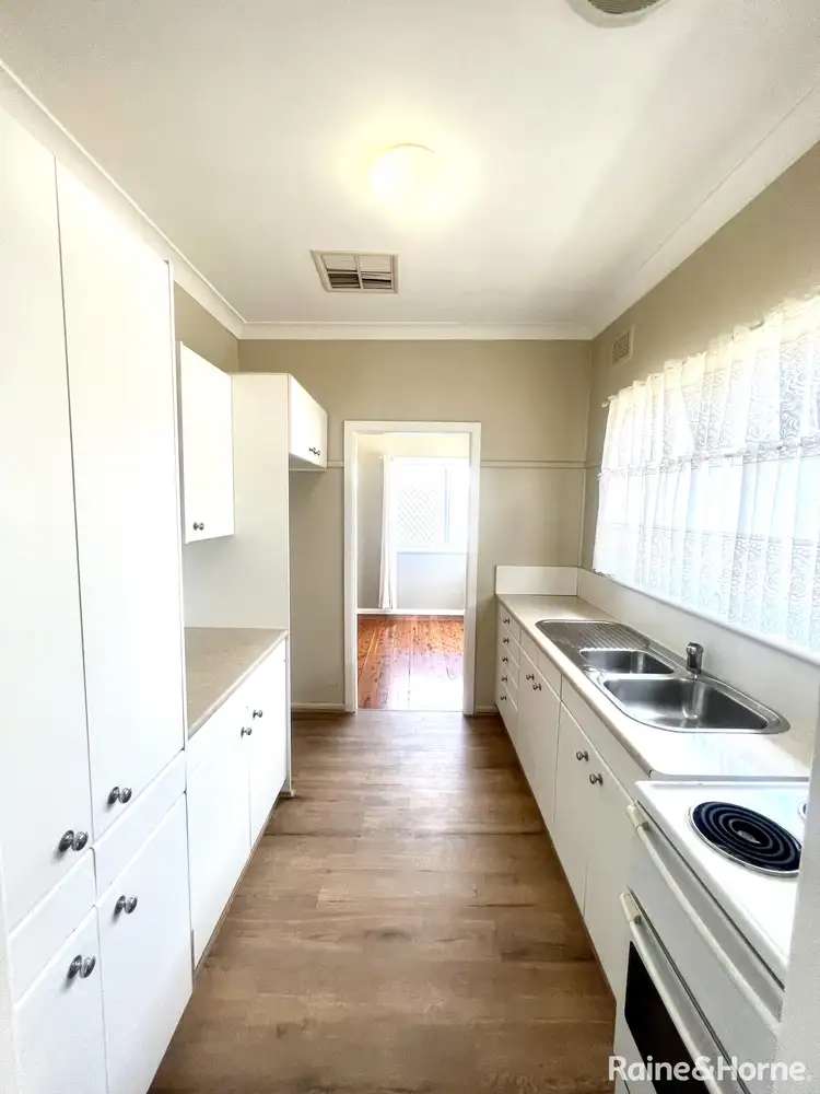 Fifth view of Homely house listing, 7 Crocket Street, Tamworth NSW 2340