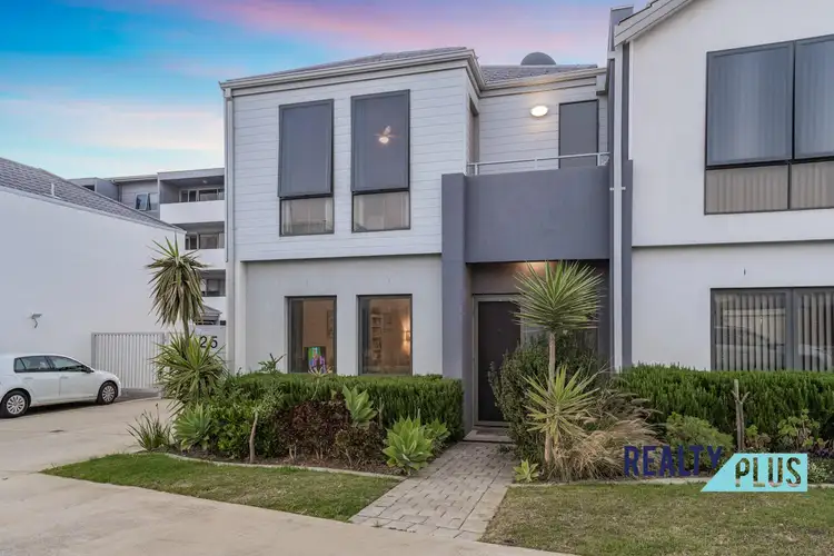 6/25 O'Connor Close, North Coogee WA 6163