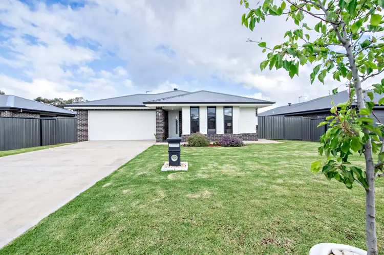 21 Peel Place, Dubbo NSW 2830