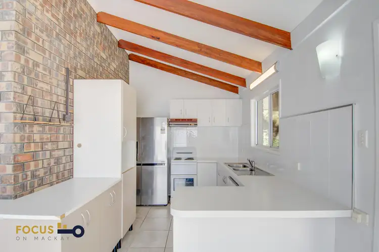 Second view of Homely house listing, 10 Dell Court, Beaconsfield QLD 4740