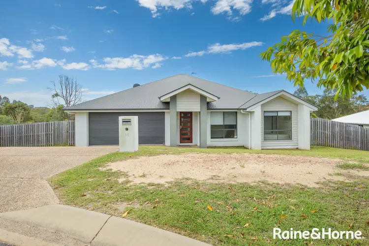 15 Florey Place, Kirkwood QLD 4680