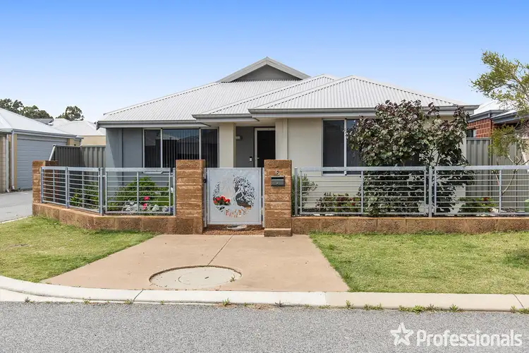 6 Cattach Way, Byford WA 6122