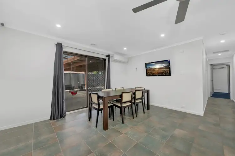 Sixth view of Homely house listing, 4 Lindfield Court, Craigieburn VIC 3064