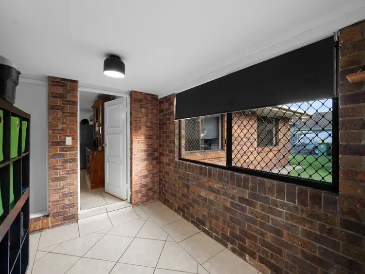 Fifth view of Homely house listing, 8 Erin Drive, Browns Plains QLD 4118