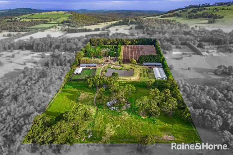 936 Bacchus Marsh Road, Bullengarook VIC 3437