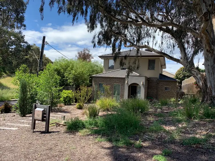 1 Hamlet Street, Greensborough VIC 3088