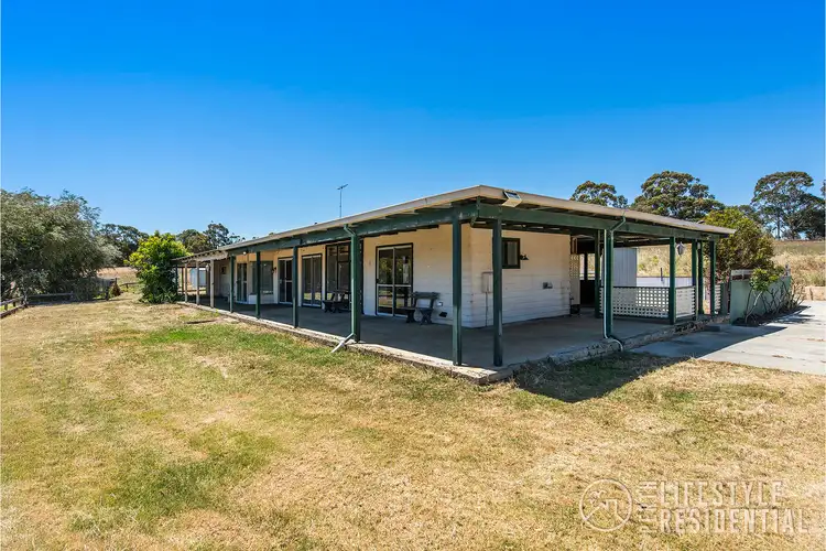33 Tuart Rise, Gabbadah WA 6041