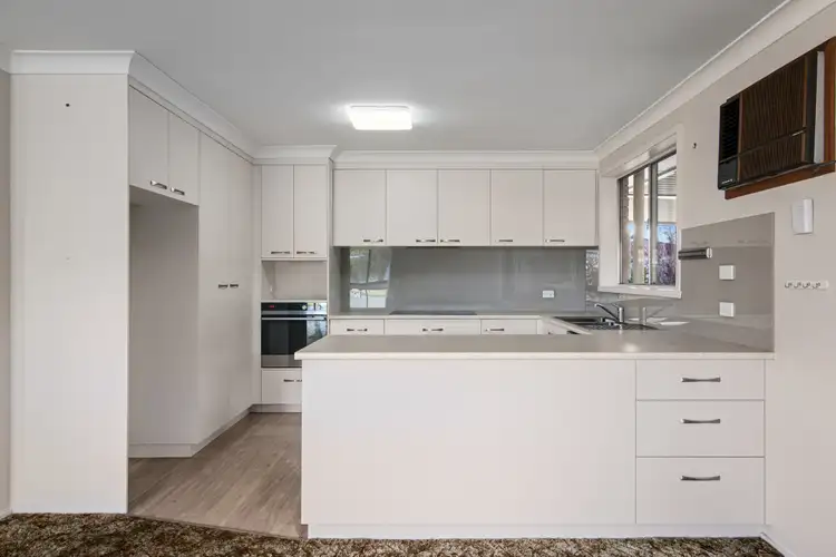 343 Sutherland Street, Lavington NSW 2641