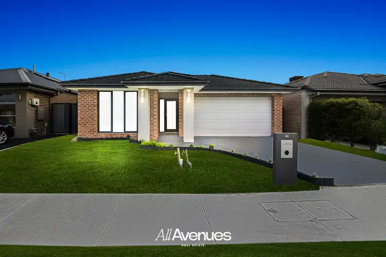 44 Glenrose Boulevard, Clyde North VIC 3978