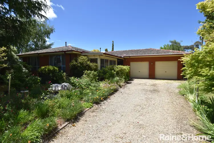 4 Dougherty Place, Orange NSW 2800