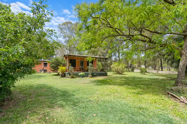 976 Beenleigh Redland Bay Rd, Carbrook QLD 4130