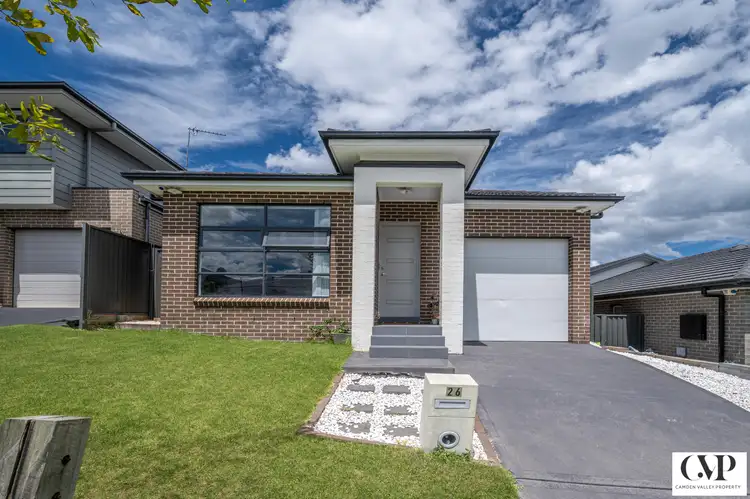 26 Jennings Cres, Spring Farm NSW 2570
