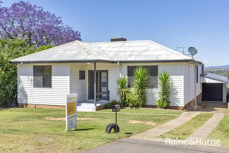 Main view of Homely house listing, 7 Peel Street, North Tamworth NSW 2340