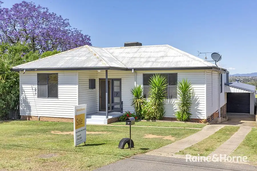 Main view of Homely house listing, 7 Peel Street, North Tamworth NSW 2340