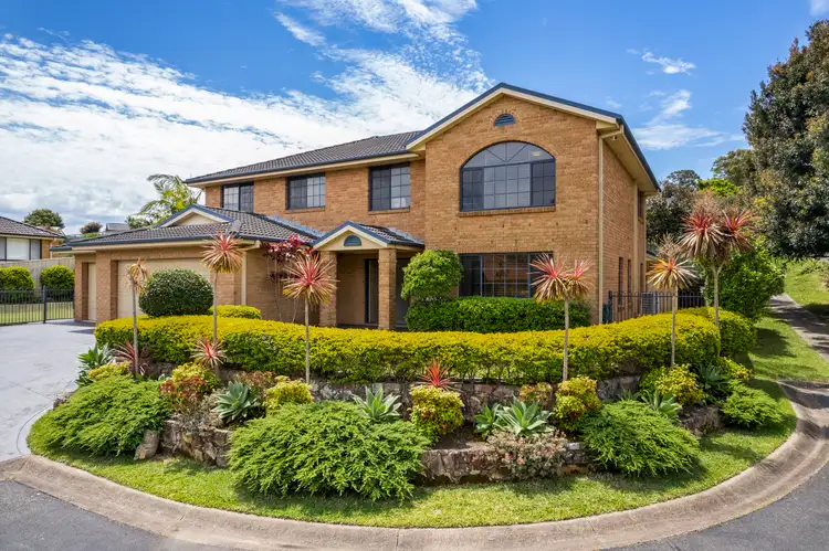 5 Laguna Close