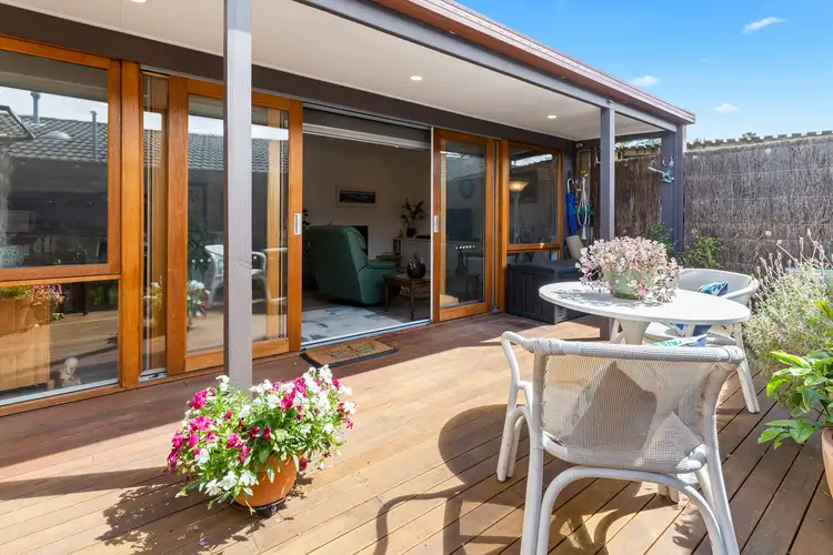 4/125 Mount Eliza Way, Mount Eliza VIC 3930