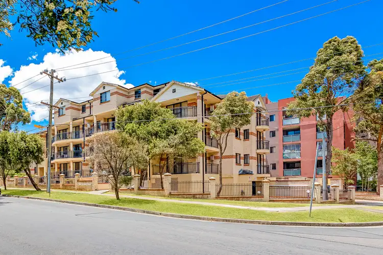 13/23 Bruce Street, Blacktown NSW 2148