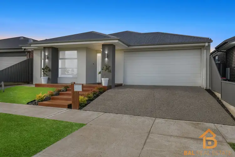 Second view of Homely house listing, 592 Hogans Road, Tarneit VIC 3029
