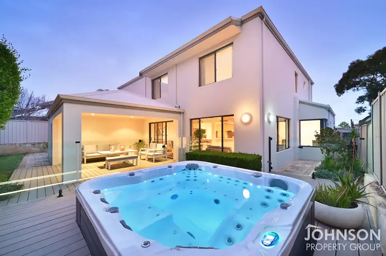 9b Halse Place, Karrinyup WA 6018