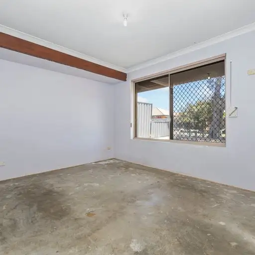 Fifth view of Homely house listing, 18 Howe Elbow, Quinns Rocks WA 6030