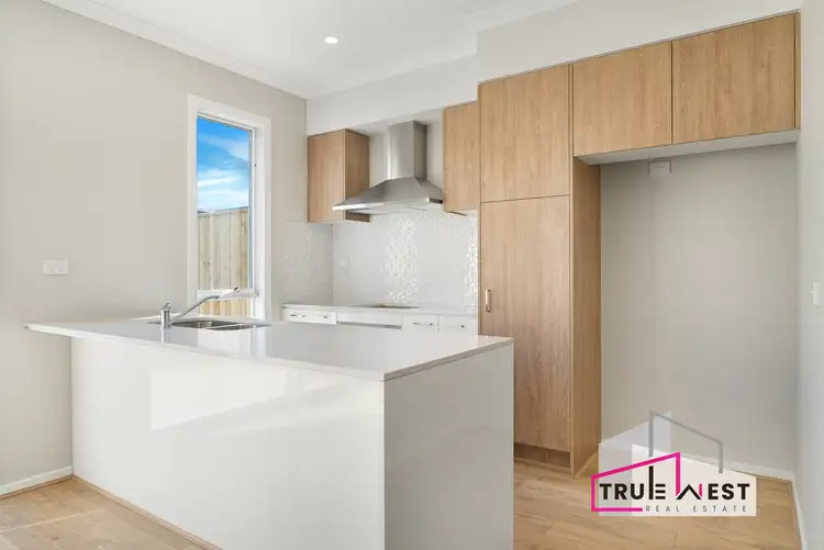 Fourth view of Homely townhouse listing, 4 Cadenza Walk, Tarneit VIC 3029