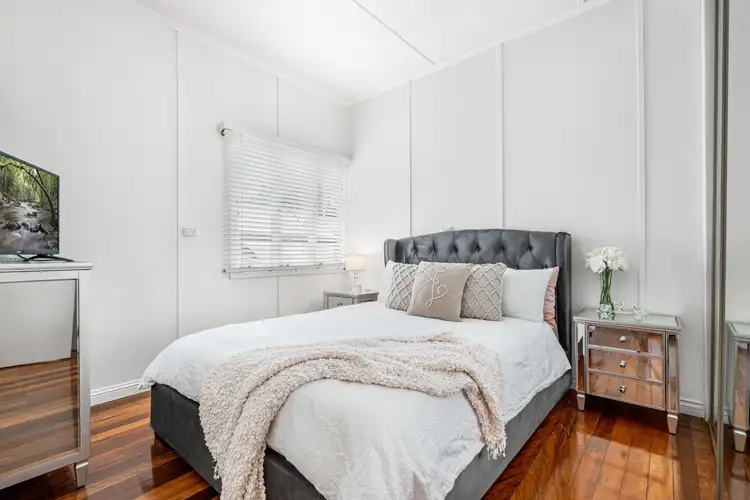 Sixth view of Homely house listing, 8 Villiers Street, Lota QLD 4179