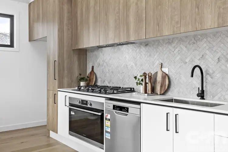 Fourth view of Homely townhouse listing, 2/23 Station Road, Oak Park VIC 3046