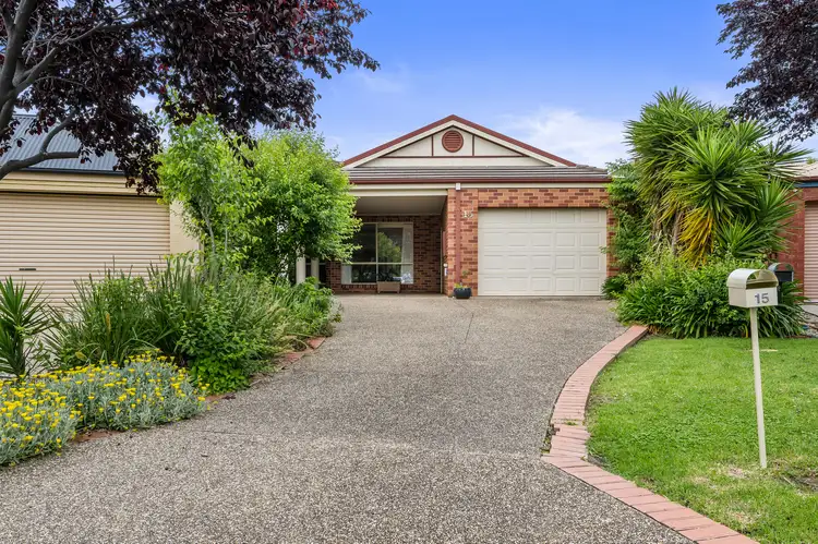 15 Beaus Court, East Albury NSW 2640