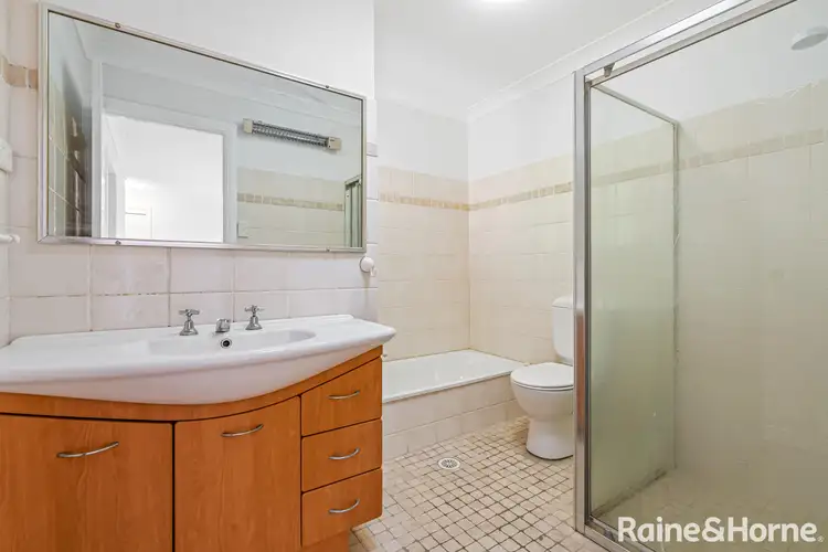 Fifth view of Homely villa listing, 4/22 Melbourne Street, East Gosford NSW 2250