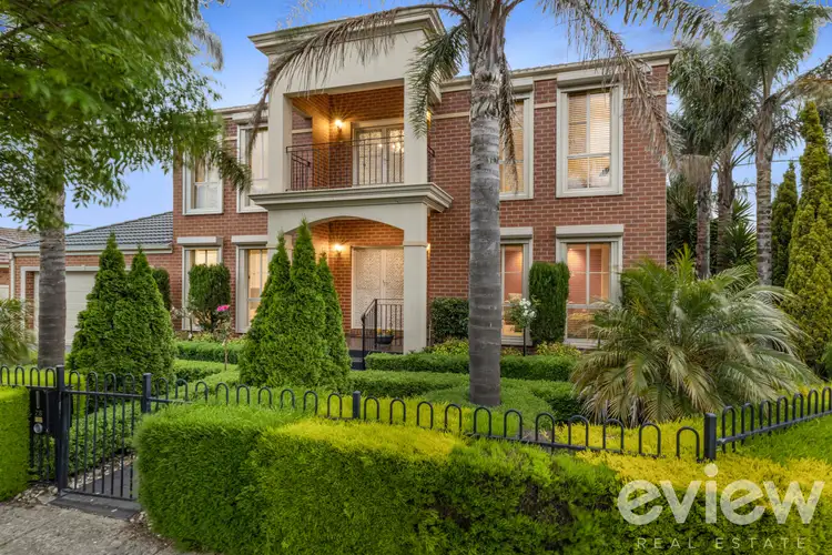 Second view of Homely house listing, 28 Flinders Chase, Pakenham VIC 3810