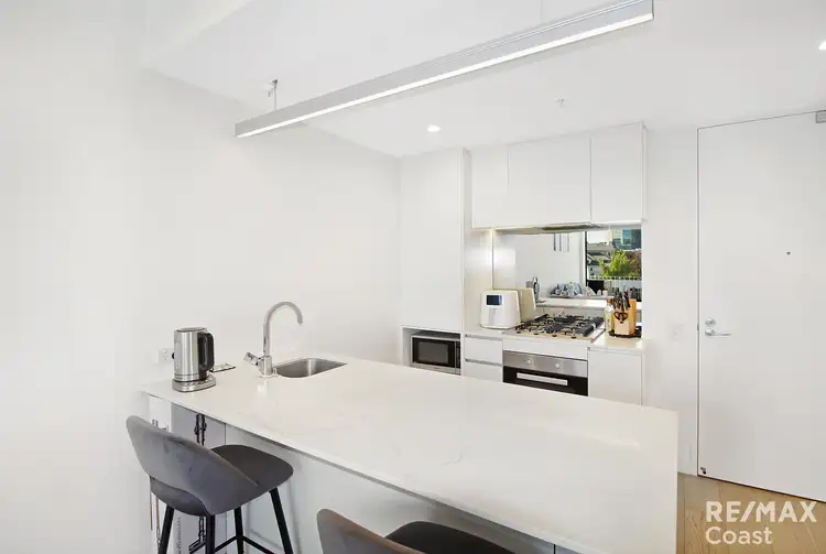 Third view of Homely apartment listing, 914/477 Boundary Street, Spring Hill QLD 4000