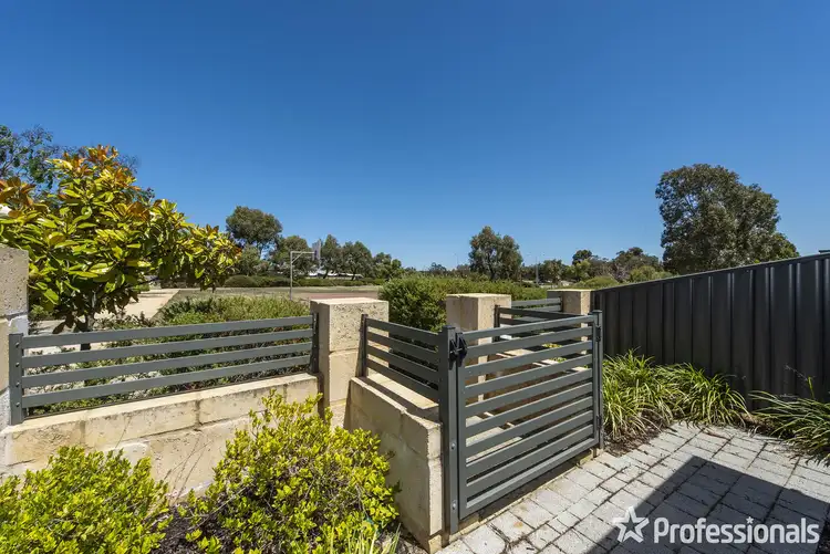 Second view of Homely house listing, 17 Devine Court, Baldivis WA 6171
