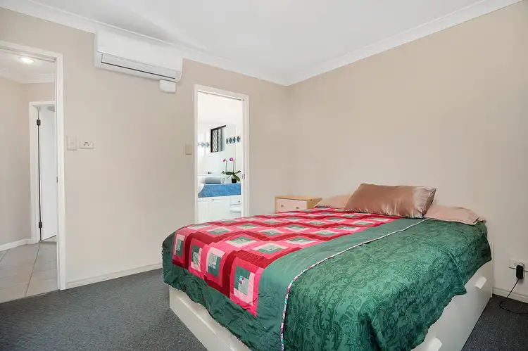 Fifth view of Homely unit listing, 3/72 Kent Street, Hamilton QLD 4007