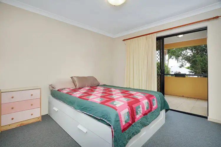 Sixth view of Homely unit listing, 3/72 Kent Street, Hamilton QLD 4007