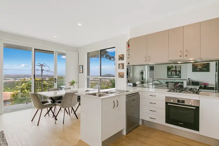 1/14A Anthony Avenue, Banora Point NSW 2486