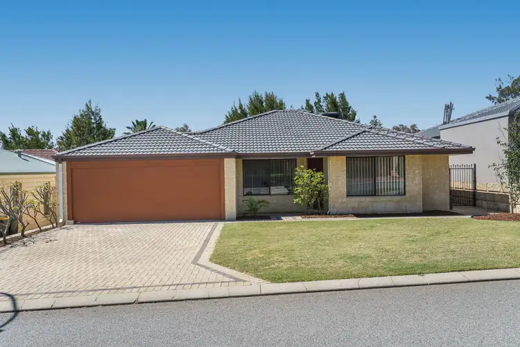 8 Astroloma Drive, Success WA 6164