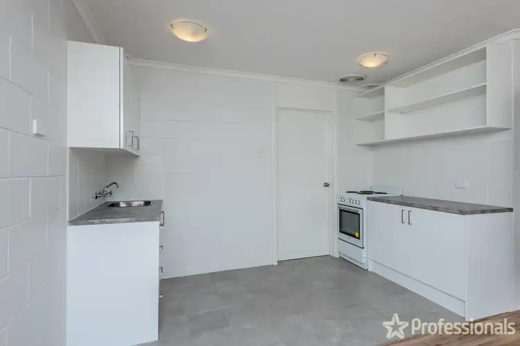 Main view of Homely unit listing, 2/12 Johnston Street, Geraldton WA 6530