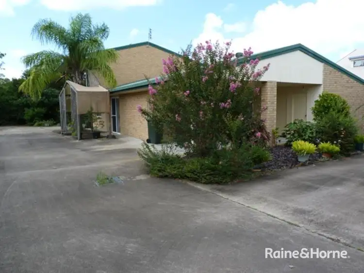 2/40 Ian Avenue, Kawungan QLD 4655
