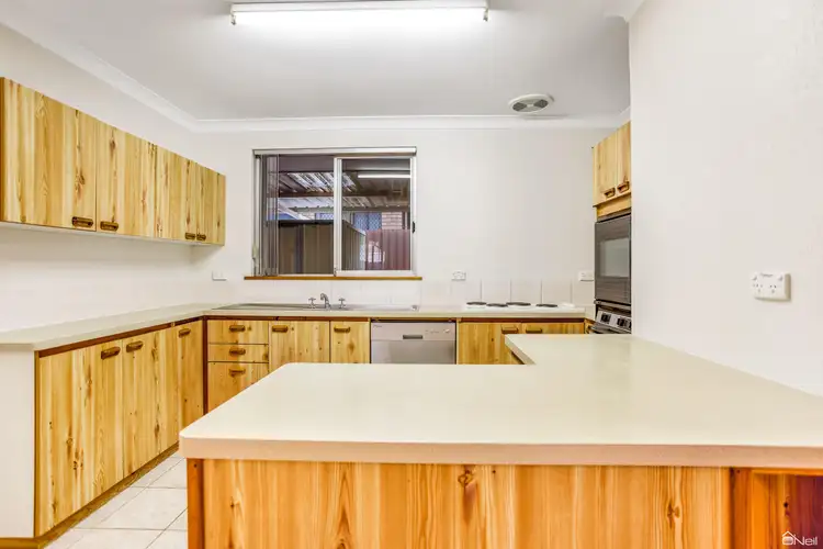 Fifth view of Homely house listing, 3 Tall Karri Close, Camillo WA 6111