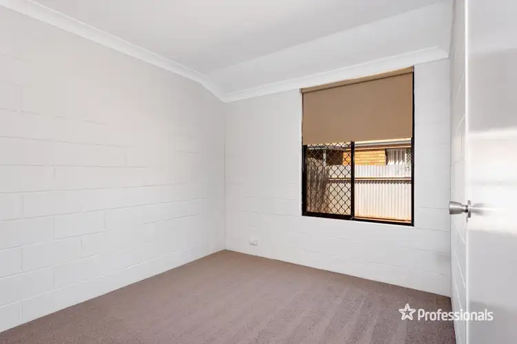 Seventh view of Homely unit listing, 4/63 Forrest Street, Boulder WA 6432