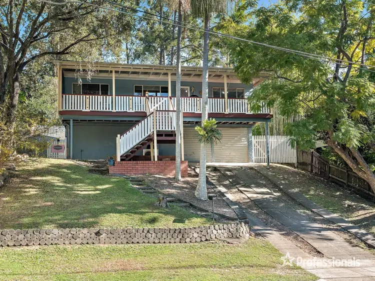 27 Yathong Court, Arana Hills QLD 4054