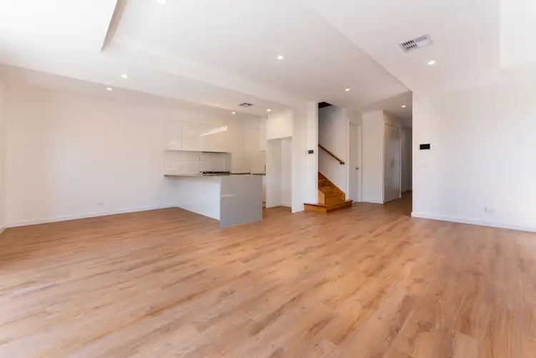 7 Horatio Street
