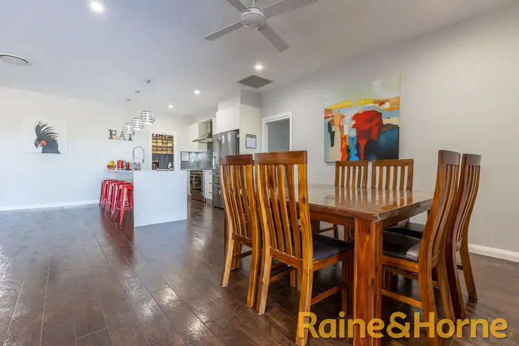 Sixth view of Homely house listing, 10 Venetian Court, Dubbo NSW 2830