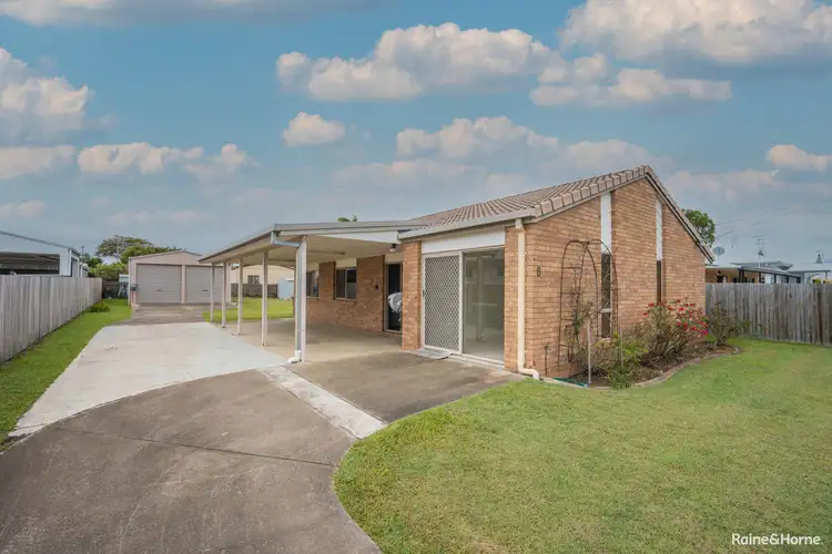 8 Hamer Street, Urangan QLD 4655