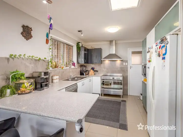 Fourth view of Homely house listing, 2 Florentine Street, Chermside West QLD 4032