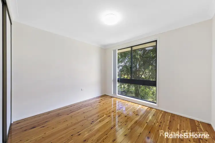Third view of Homely house listing, 5 Ross Place, Minto NSW 2566