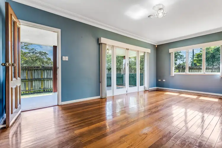 10 Macadam Court, Kallangur QLD 4503