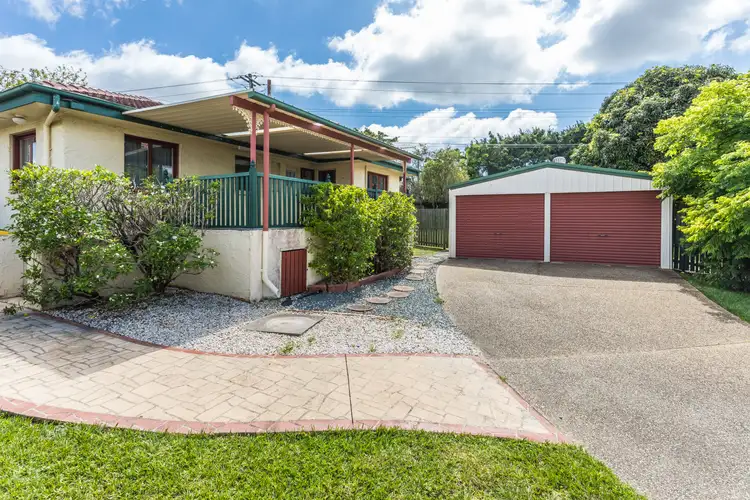 Second view of Homely house listing, 10 Macadam Court, Kallangur QLD 4503