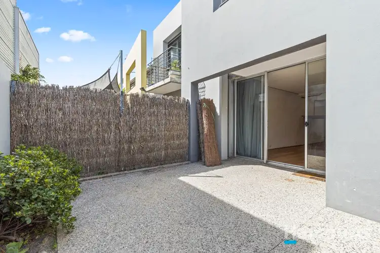 Main view of Homely apartment listing, 5/6 Pamment Street, North Fremantle WA 6159